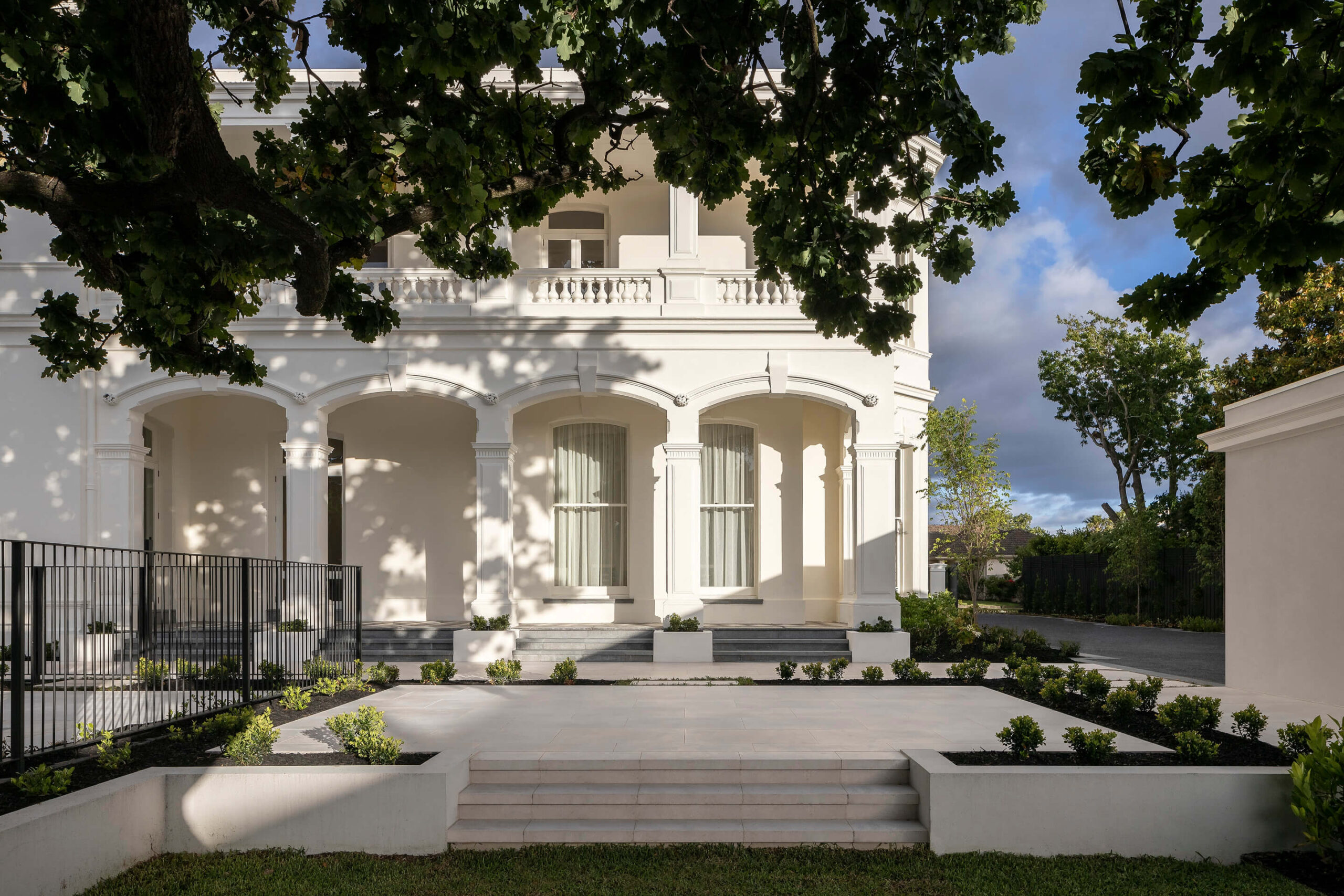 https://www.embracearchitects.com.au/wp-content/uploads/2025/04/09-1-scaled.jpg