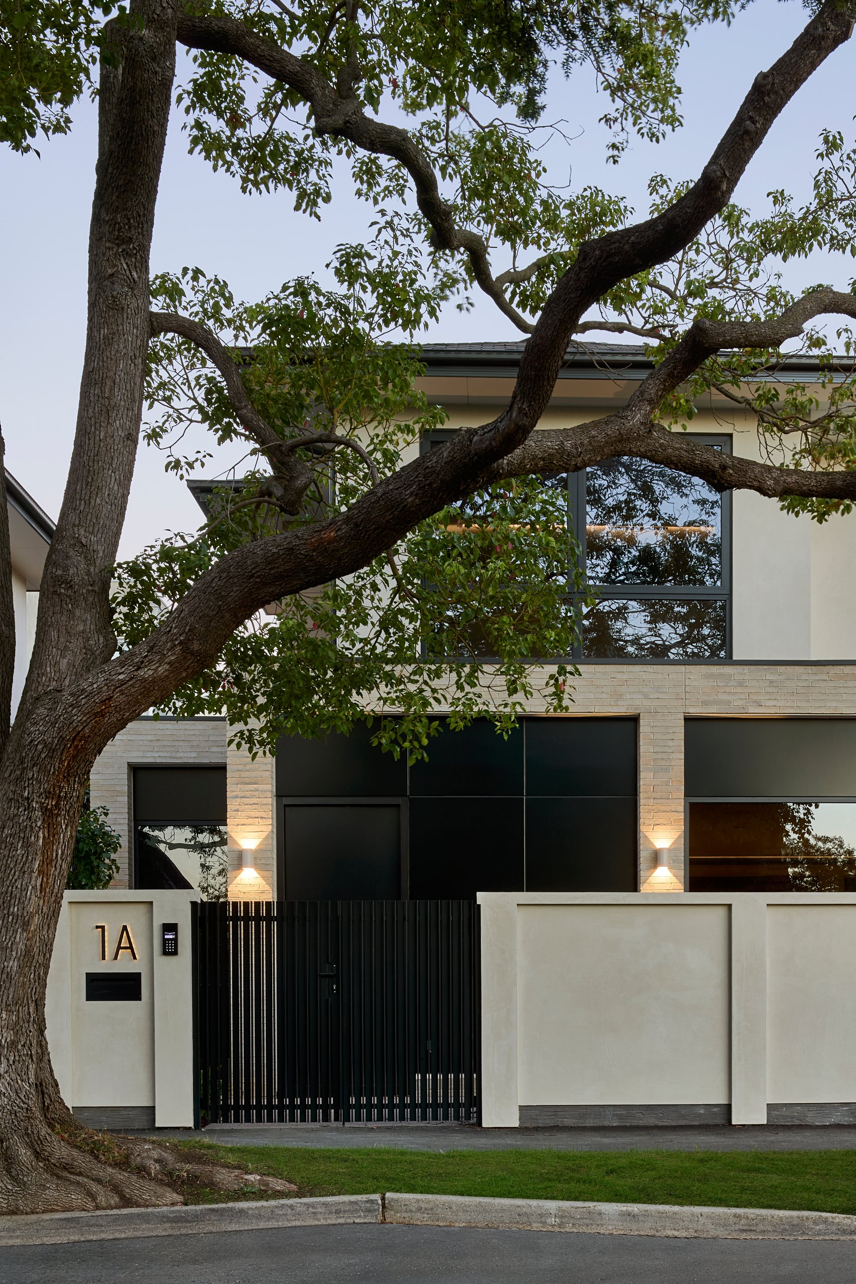 /wp-content/uploads/2026/08/hive-barkersrd-hawthorn-smg-ab1i0627-1a4wma.jpg